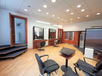 Pronájem vybaveného kadeřnického salónu, 53 m2