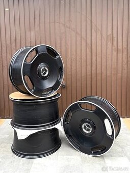 Mercedes r23 Originál GLS63 23” W167 X167 A167 dvourozměrný
