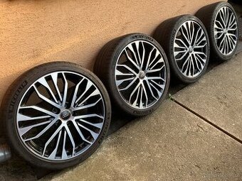 Audi R20 4G0601025CR - 1