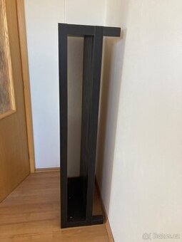TV stolek