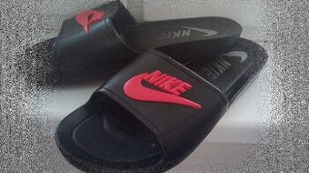 Pánské pantofle Nike