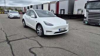 TESLA Model Y AWD Long Range
