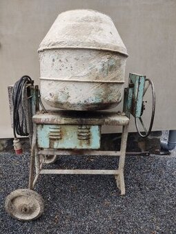Stará míchačka 400V