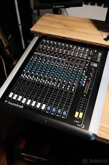 Soundcraft m8