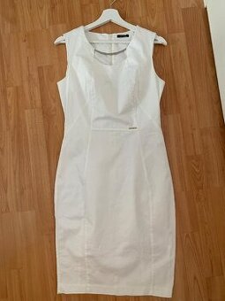 Bílé šaty vel. 36 zn. Orsay