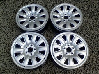 16 plechové disky Dacia Duster I,II (2010-2024)