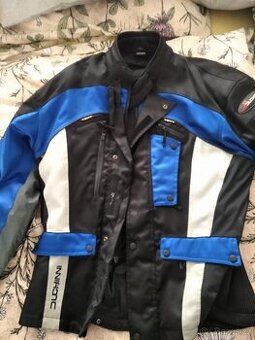 Motorkářská bunda a boty