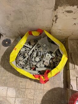 Instalatersky material