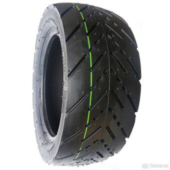 Prodám dvě bezdušové pneumatiky na elektrokoloběžku