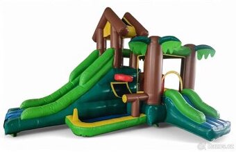 Skákací hrad se skluzavkou