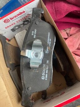 Brzdový destičky Jaguar Land Rover Discovery - 1