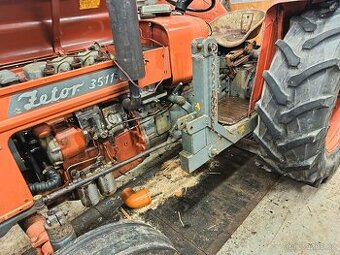 Držák čelního nakladace