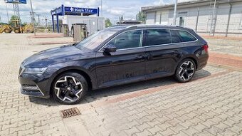 Škoda superb combi 1,4 iV style, DCC, DSG, ACC,Tažné
