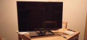 TV Samsung 80 úhlopříčka