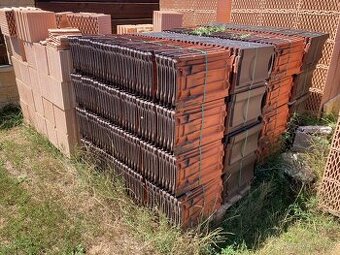 Střešní tašky Tondach Stodo/Contiton 12 Engoba tmavě hněda