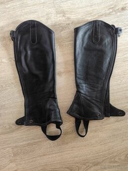 Kožené minichapsy Cassini