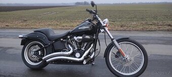 HARLEY DAVIDSON FXSTB Night Train