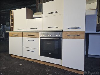 NOVÁ KUCHYNĚ VIGO 220 cm – SKLADEM
