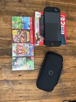 Nintendo Switch 2 + 4 hry + pouzdro