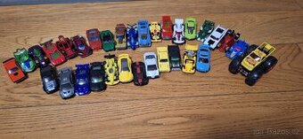 Autíčka hot wheels