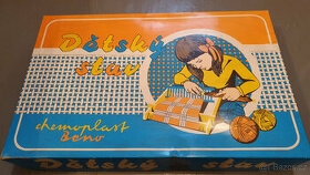 Retro hračky dětský stav