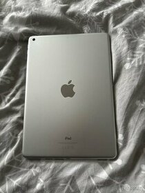 iPad 10.2 64GB WiFi stříbrný 2021 - 1