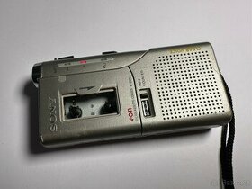 Sony Diktafon M-630V poškozeny - jen na díly