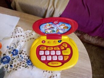 Dětský notebook, Babuška,čelovka ,piano, malý konstruktér