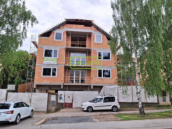 Byt v novostavbě 5+kk, 160m2, 2x balkon 9,7 a 6,2m2, 2x gará