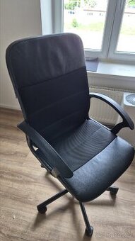 Otočná židle RENBERGET IKEA