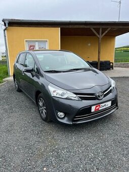 Toyota Verso, 1.8i 108 kW NAV VÝHŘEV TAŽNÉ