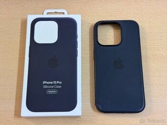 iPhone 15 Pro Silicone Case + MagSafe (černá)