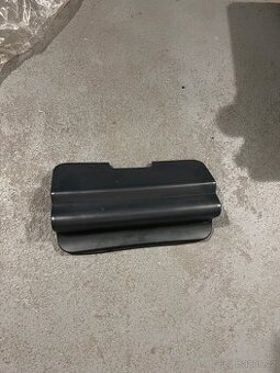 BMW E39 Odnímatelný kryt tažného zařízení - 51128221586