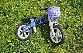 FirstBIKE STREET s brzdou, košíkom a zvončekom - 1
