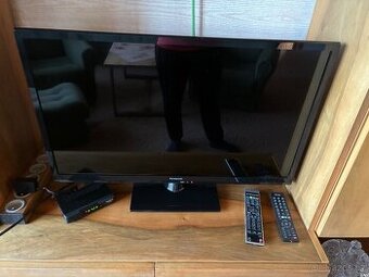 Televize Panasonic uhlopříčka 32 LED, HDR/50HZ/TC a setobox