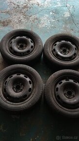 Letní pneu Fabia 2 Škoda disk plechové 195/55 R15V