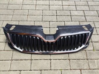 Maska (mřížka) chladiče Škoda Octavia 3