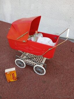 Retro kočárek pro panenky - 1