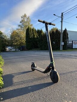 Koloběžka Ninebot Segway ES2