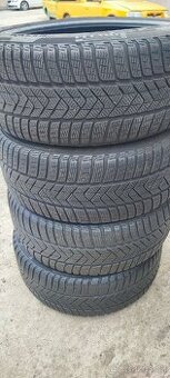 Zimní 235/45/18 Pirelli Sottozero 3 Winter, DOT4222, 7.5mm
