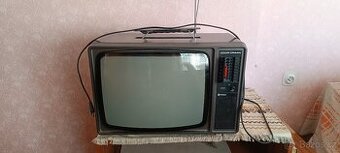 Retro televize TESLA Color Oravan – klasika z dob socialismu