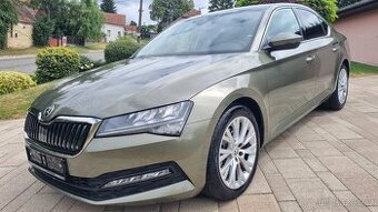 Škoda superb 3 combi, 2.0 Tdi,110 Kw,13.000 km,Virtual,TOP