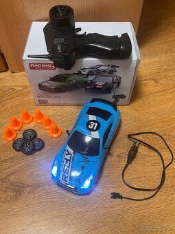 RC drift auto skoro nové + příslušenství