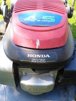 Benzínová sekačka honda ZAMLUVENO