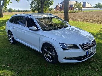 Škoda Superb Laurin a Klement
