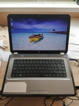 15,6" notebook; Intel i5 až 3,3ghz, 1gb grafika