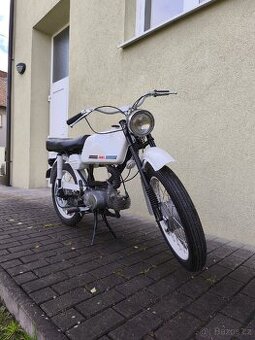Jawa 50 Mustang