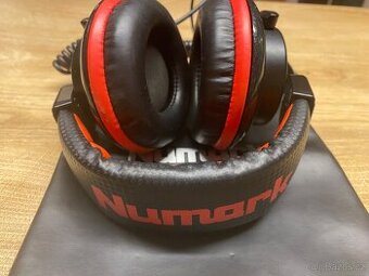 Sluchátka Numark Red Wave Carbon