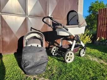 Kočárek Hartan GTS Racer