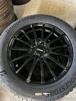 Ford Kuga ,Ford S Max, 235/55/17 103 V nová zimní sada